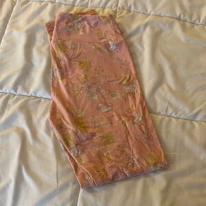 LuLaRoe Pink Floral Leggings
